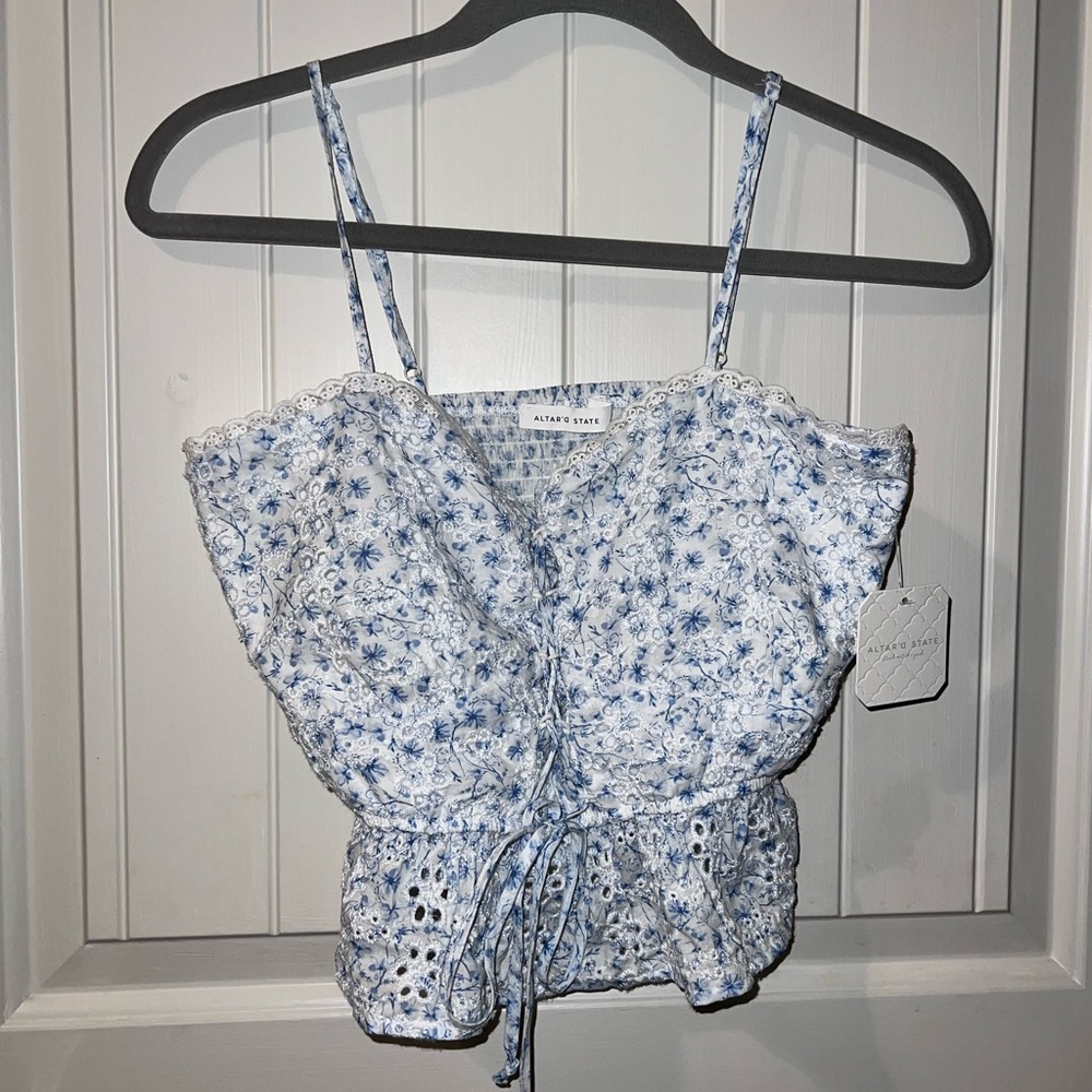 Altar’d State Blue top (NWT)🩵✨